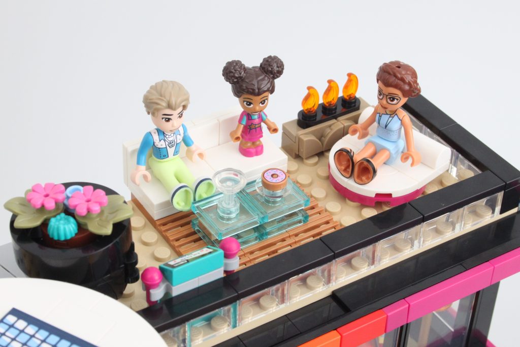 lego friends 42639 andreas modern mansion review 72 1024x683