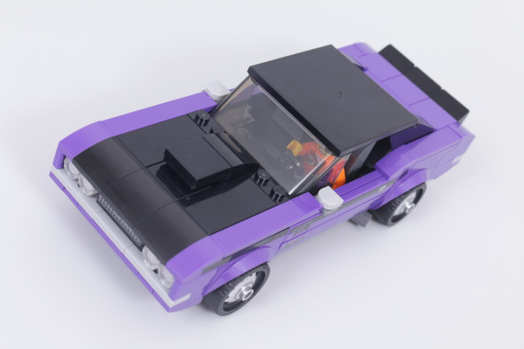 LEGO Speed Champions 76904 Mopar DodgeSRT Top Fuel Dragster and 1970 Dodge Challenger TA review 11