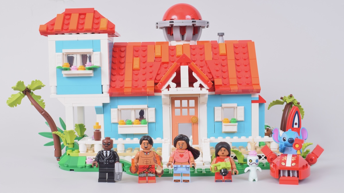 LEGO Disney 43268 Lilo and Stitch Beach House review