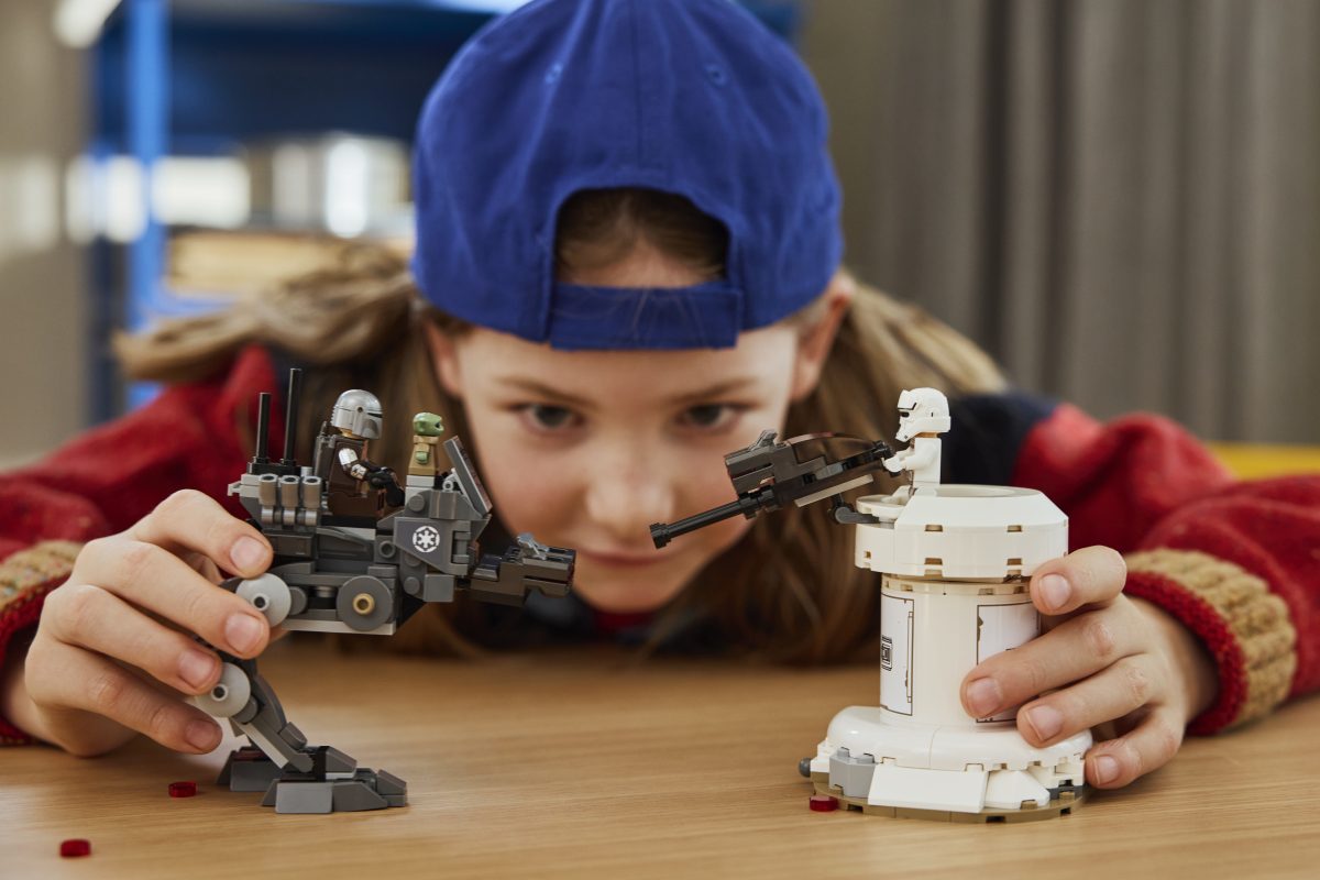 LEGO Star Wars 75444 AT RT Attack 4 1200x800