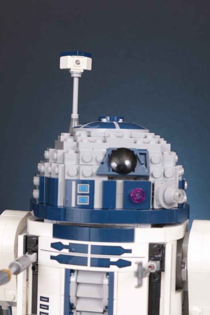 LEGO Star Wars 75379 R2 D2 review 11 683x1024