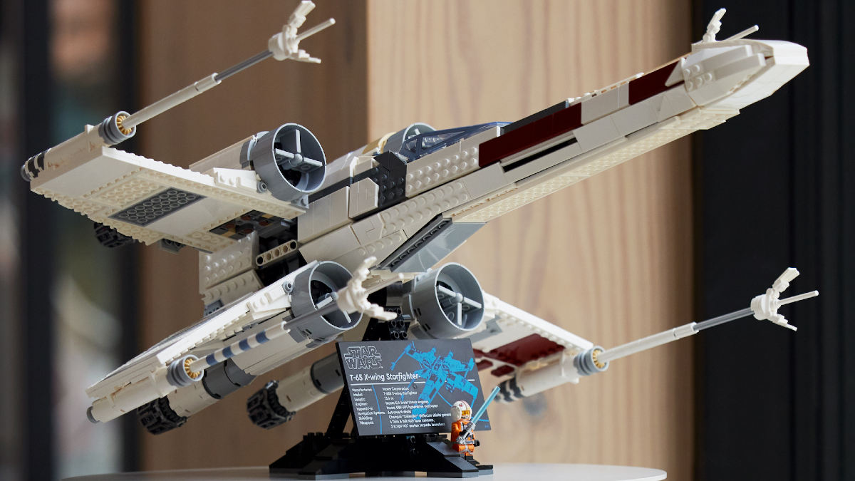 LEGO’s sneaky UCS X-wing images aren’t fooling anyone
