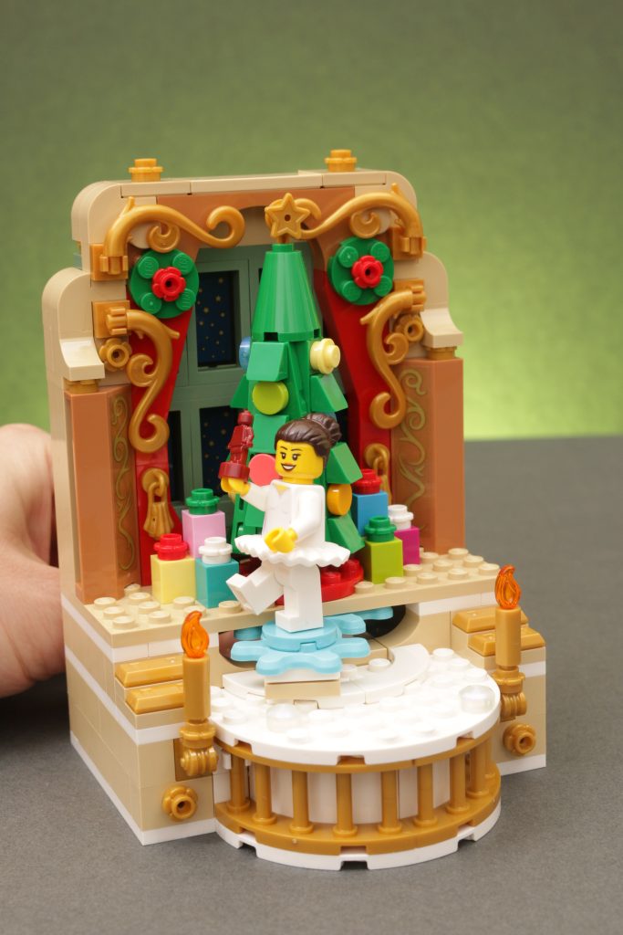 LEGO 40701 Ballerina Nutcracker Scene gift with purchase review 5 683x1024