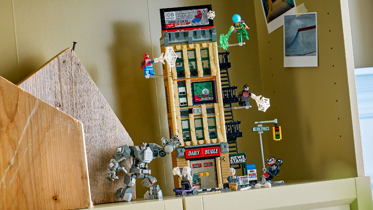 LEGO Marvel 76342 Spider Man vs. Mysterio The Daily Bugle featured image