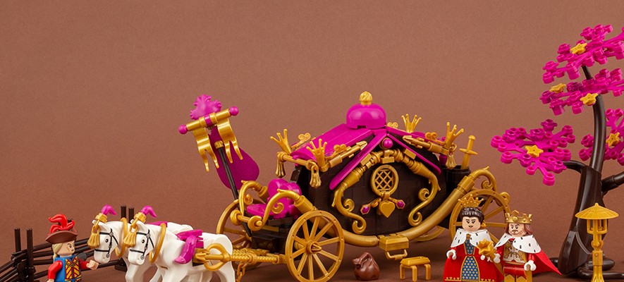 Brick Pic of the Day: The Royal Carriage
