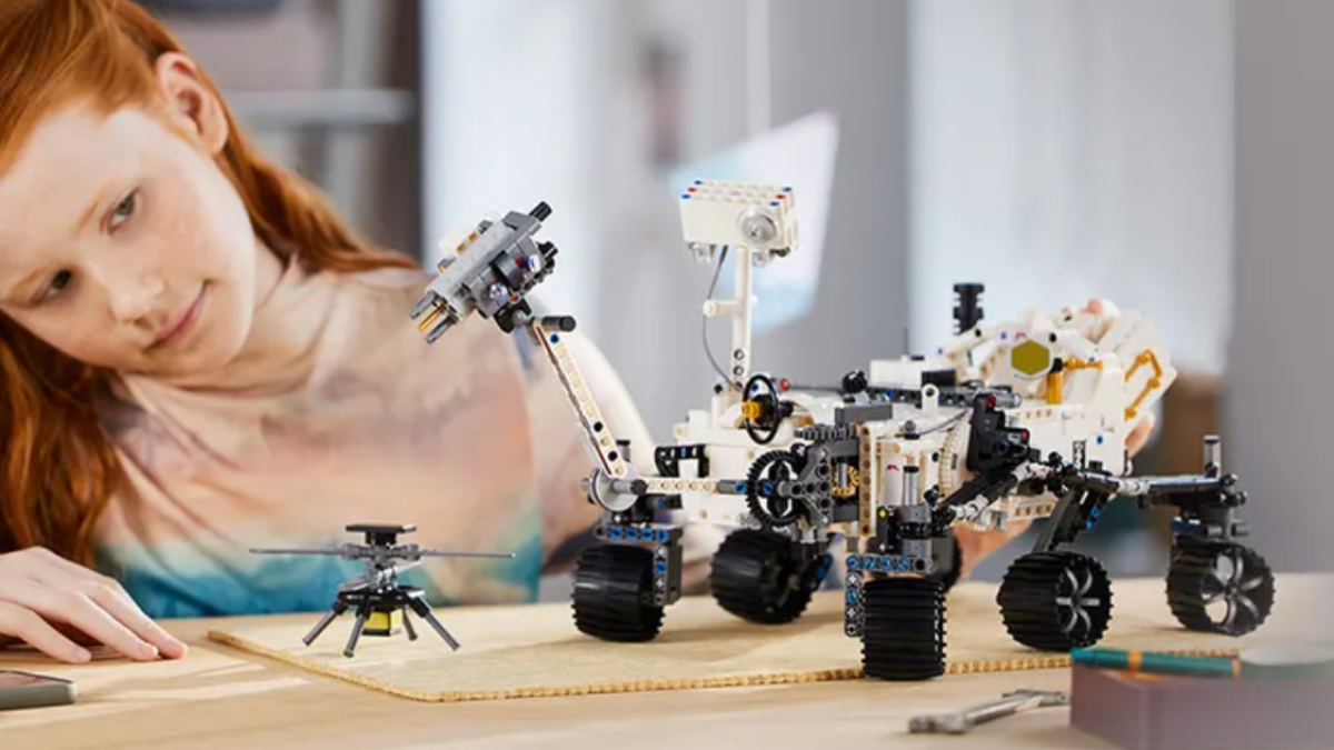 Rumoured LEGO Technic 2024 rover needs one feature
