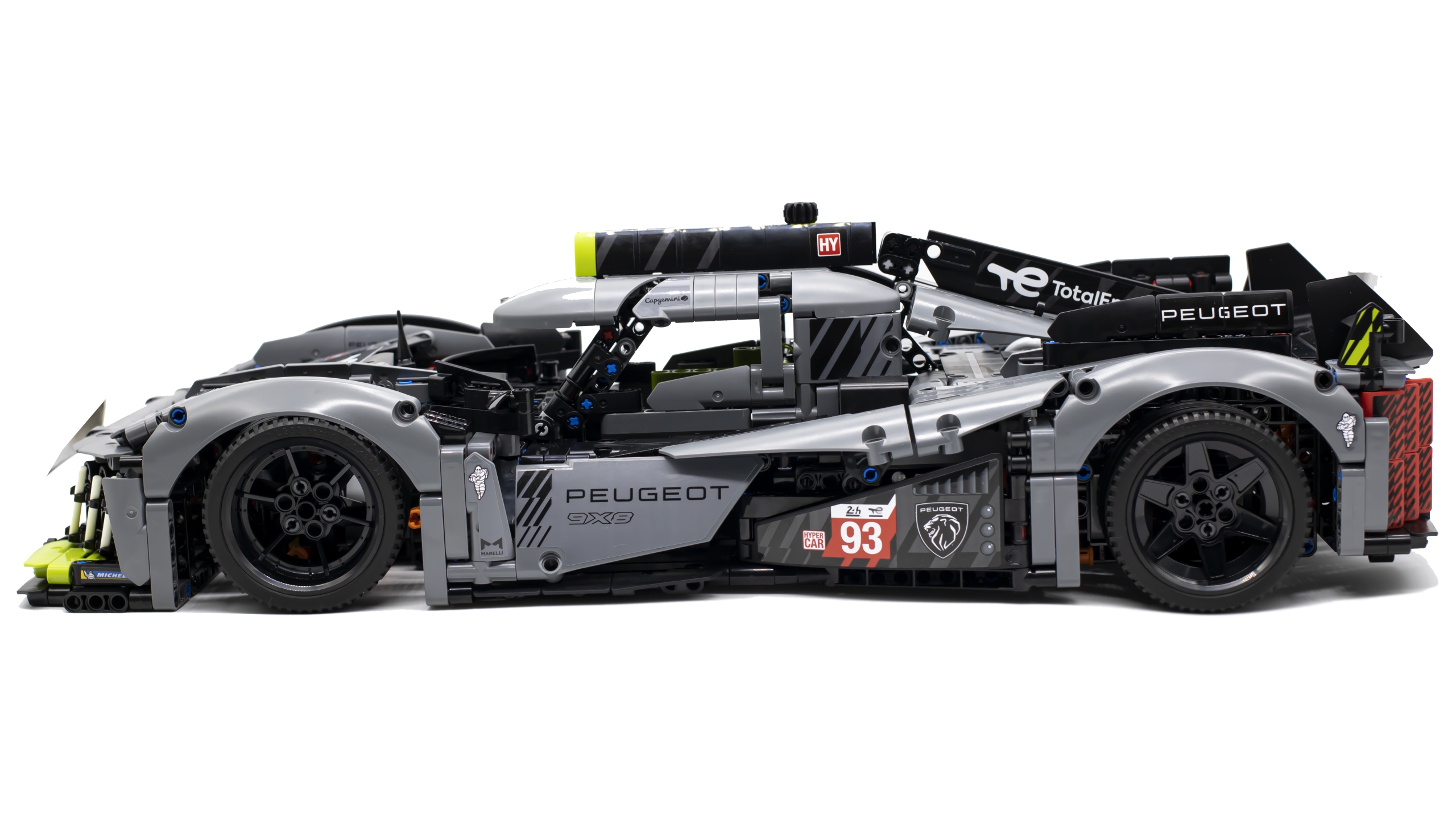 LEGO Technic 42156 PEUGEOT 9X8 24H Le Mans Hybrid Hypercar 21 scaled