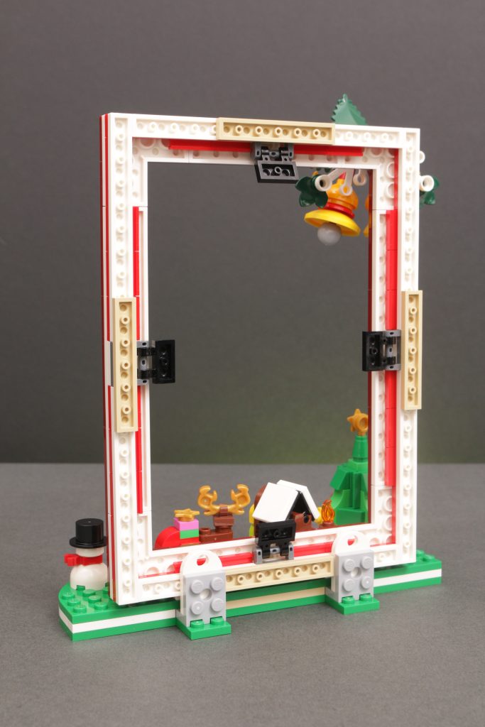 LEGO 40702 Christmas Picture Frame gift with purchase review 4 683x1024