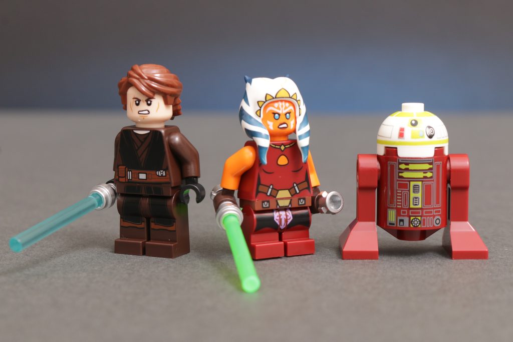 LEGO Star Wars 75401 Ahsokas Jedi Interceptor review 32 1024x683