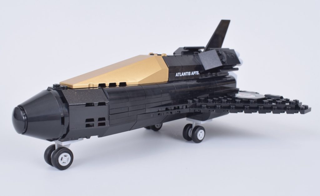 LEGO Icons 10391 Over the Moon with Pharrell Williams review 13 1024x628