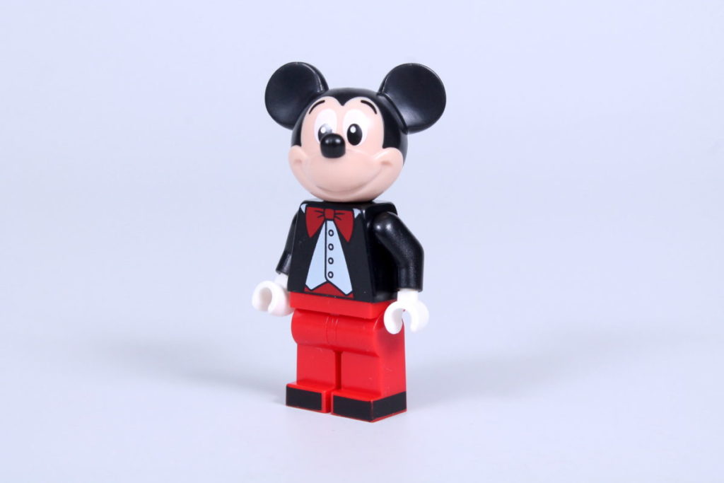 LEGO Disney 40478 Mini Disney Castle review 26 1024x683