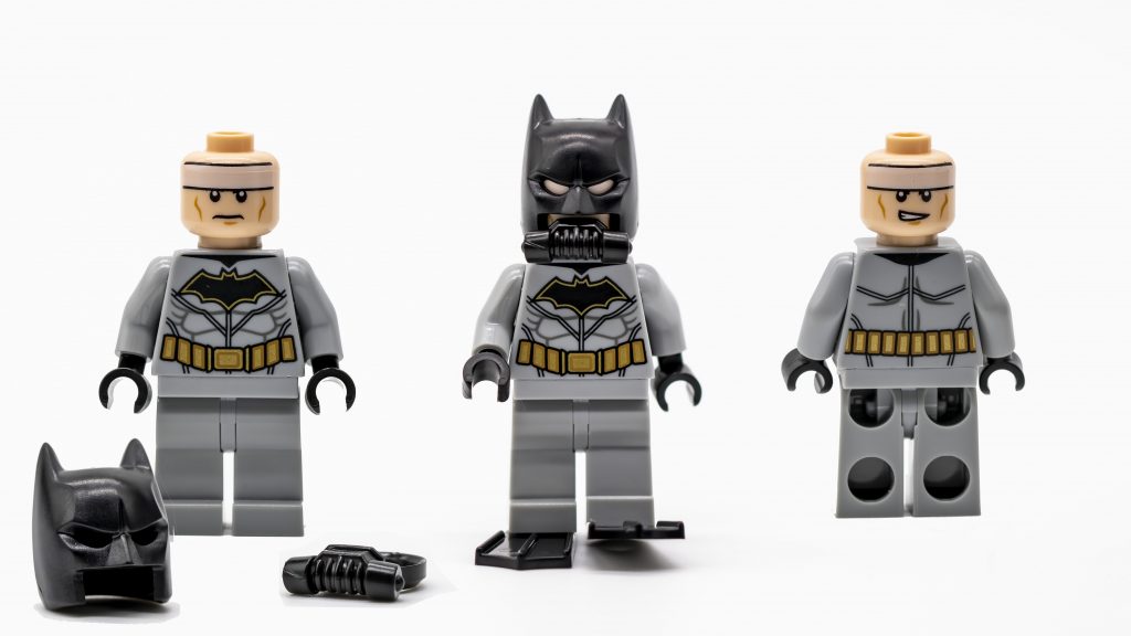 batman minifig 1024x576
