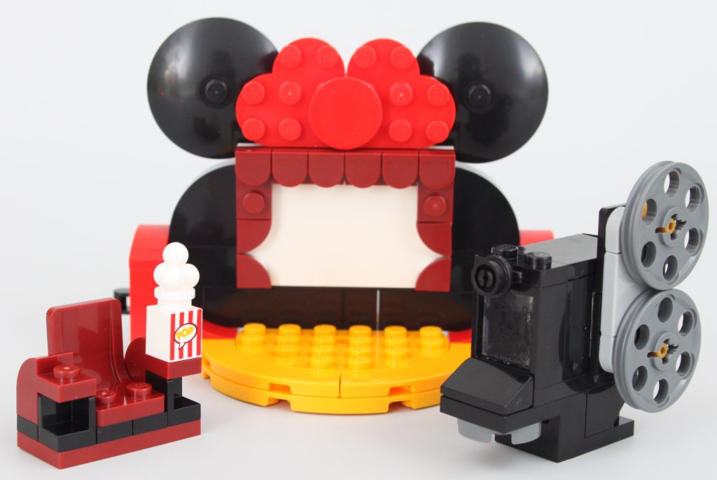 LEGO Disney 40600 Disney 100 Years Celebration review 18 1024x685