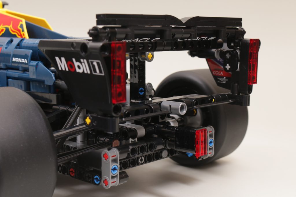 LEGO Technic 42206 Oracle Red Bull Racing RB20 F1 Car review 22 1024x683