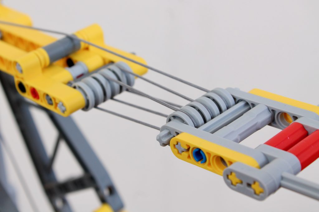 LEGO Technic 42146 Liebherr Crawler Crane LR 13000 review 9 1024x683