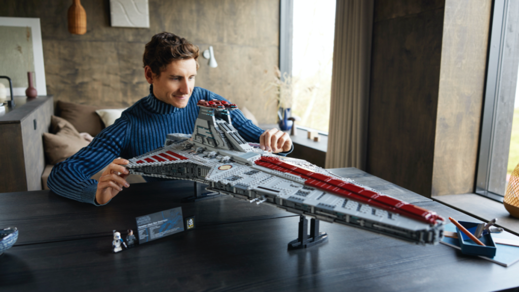 LEGO Star Wars 75367 Venator Class Republic Attack Cruiser featured image 2 1024x576