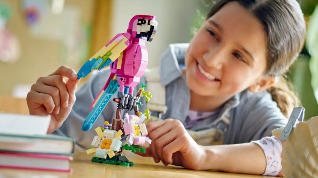 LEGO Creator 3 in 1 31134 Exotic Pink Parrot featured 1024x576
