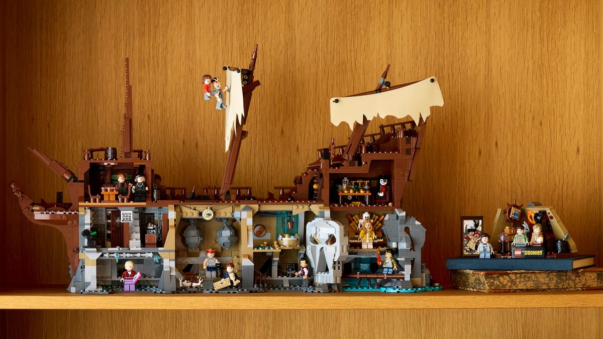 LEGO Ideas 21363 40774 lifestyle the goonies featured