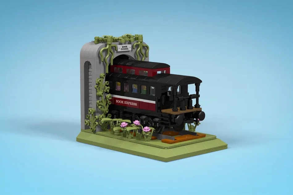 LEGO Ideas Train Bookends 2