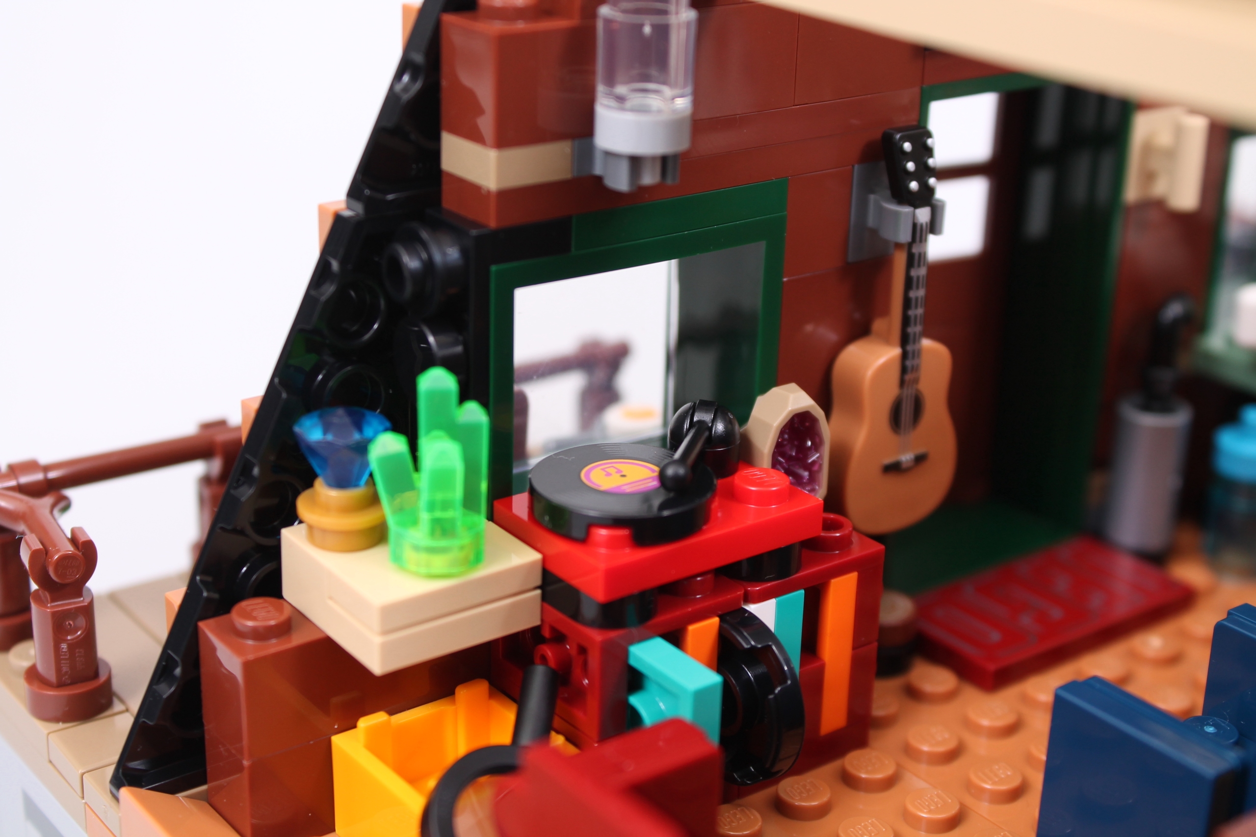 LEGO Ideas 21338 A Frame Cabin review 29 scaled