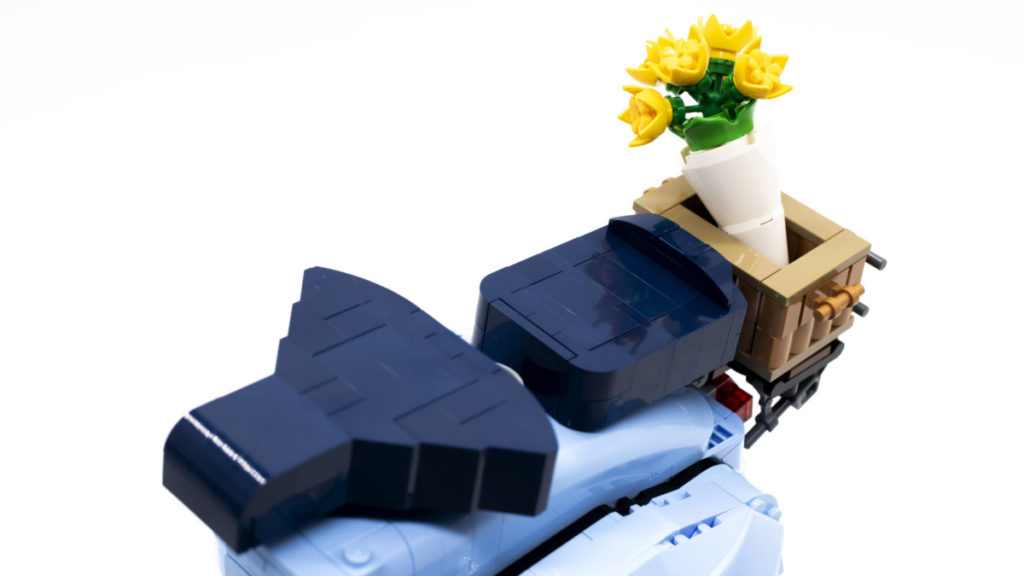 LEGO Creator 10298 Vespa 125 52 1024x576