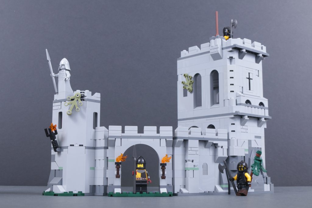 LEGO Harry Potter 76447 Hogwarts Castle Flying Lessons LEGO Castle conversion 28 1024x683