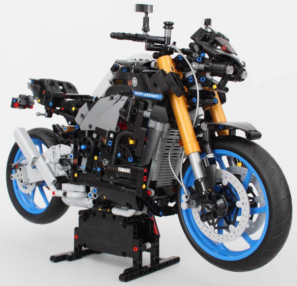 LEGO Technic 42159 Yamaha MT 10 SP review 11 1024x986