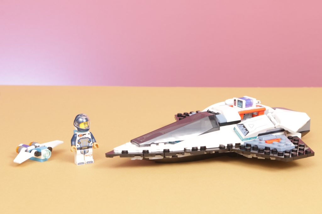LEGO City 60430 Interstellar Spaceship review 20 1024x683
