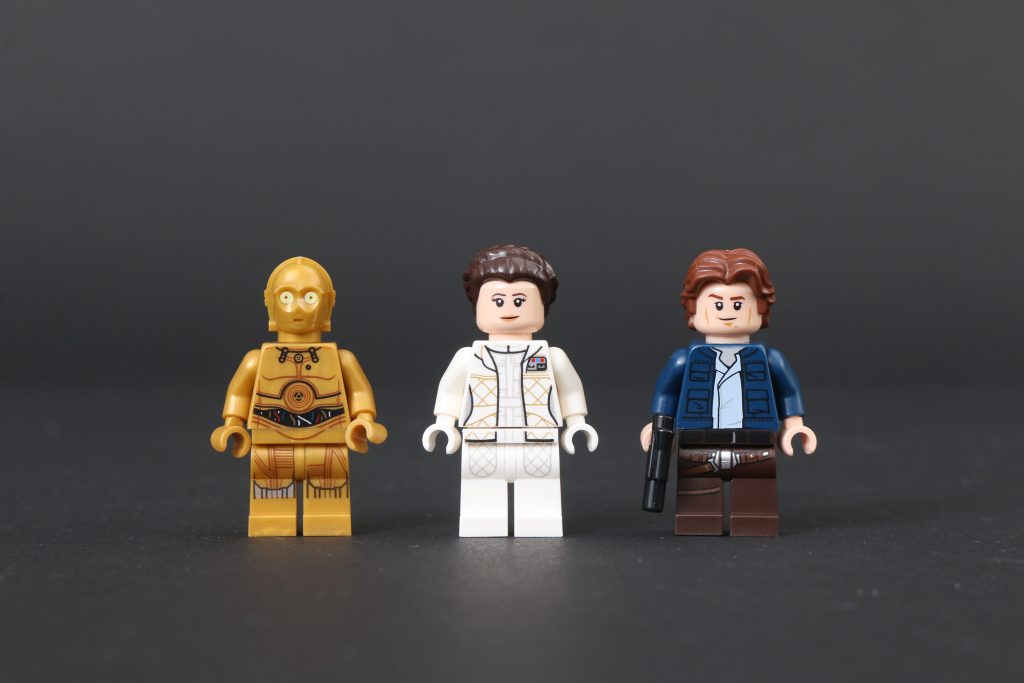 LEGO Star Wars 75192 UCS Ultimate Collectors Series Millennium Falcon review 57 1024x683