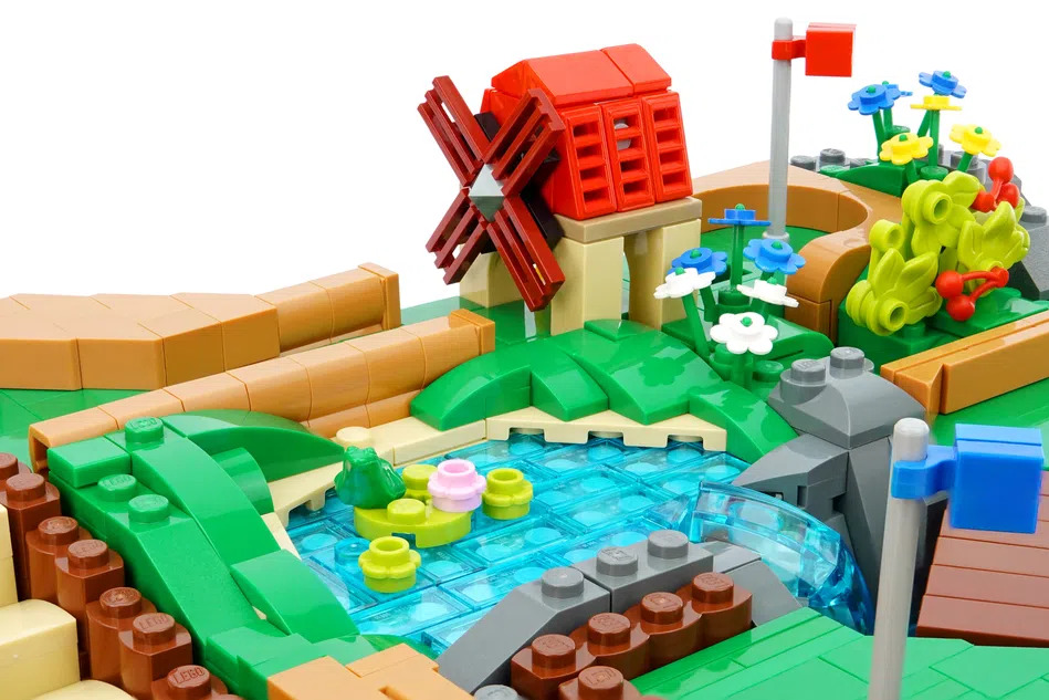 LEGO Ideas Mini Golf Course
