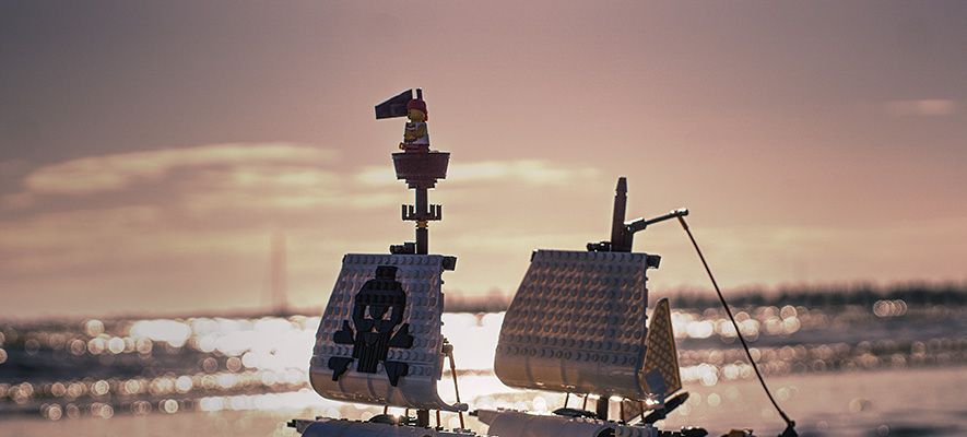 Brick Pic of the Day: Pirate Sunset