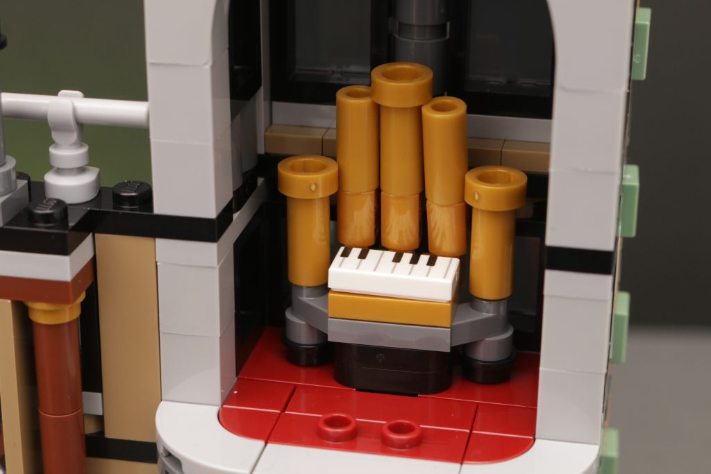 LEGO Harry Potter 76453 Malfoy Manor review 29 1024x683