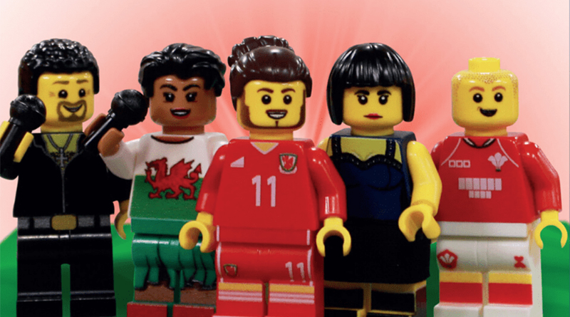 Custom LEGO Tom Jones minifigure sells for £200 online