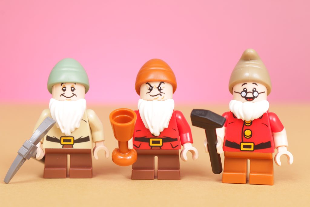 LEGO Disney 43242 Snow White and the Seven Dwarfs Cottage review 43 1024x683