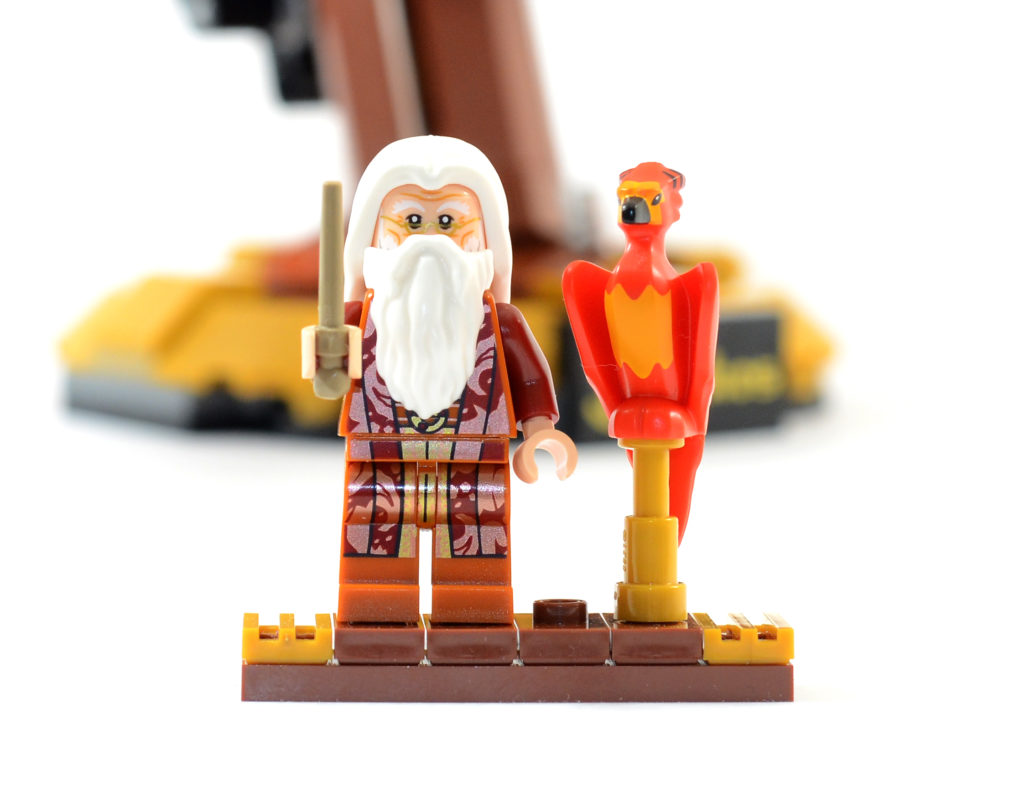LEGO Harry Potter 76394 Fawkes Dumbledores Phoenix review 14