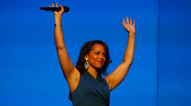 Alicia Keys receives a LEGO-themed necklace for her 40th birthday