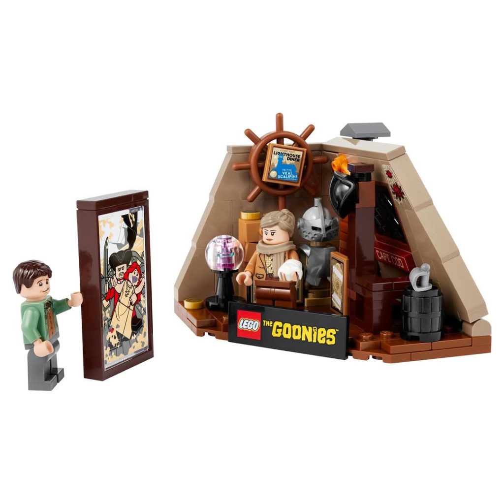 lego 40773 The Goonies The Walshes Attic 4 1024x1024