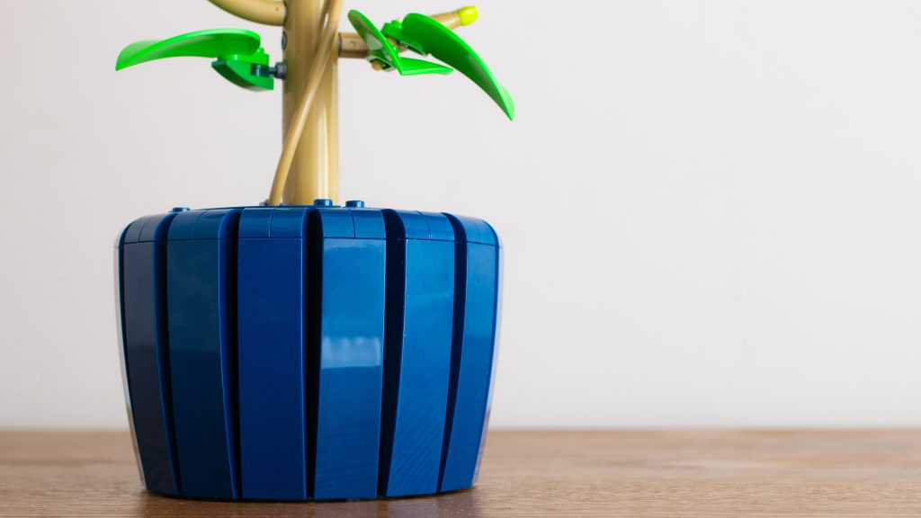 Lego botanicals 10372 Hibiscus 17 1024x576