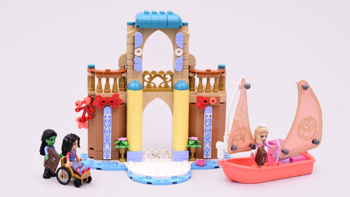 LEGO Wicked 75681 Glinda, Elphaba & Nessarose at Shiz University review