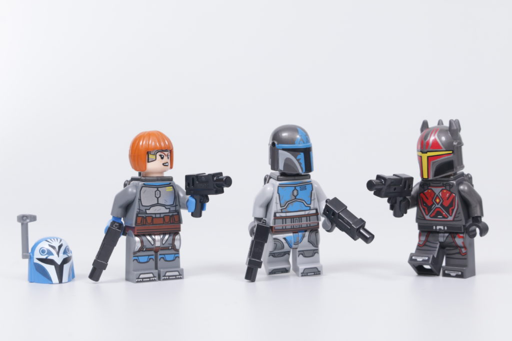 LEGO Star Wars 75316 Mandalorian Starfighter review 29