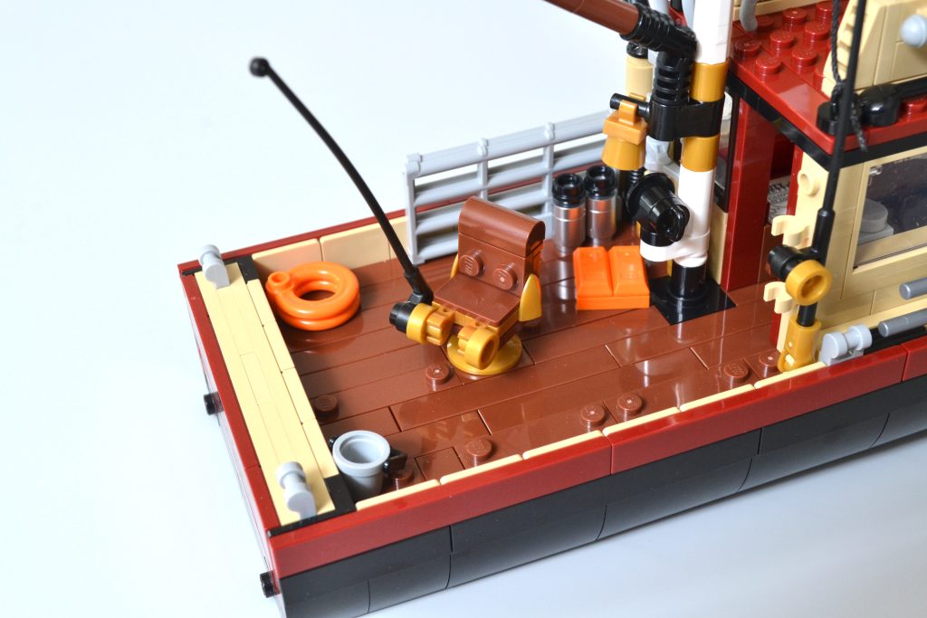 LEGO Ideas 21350 Jaws 30 1024x683