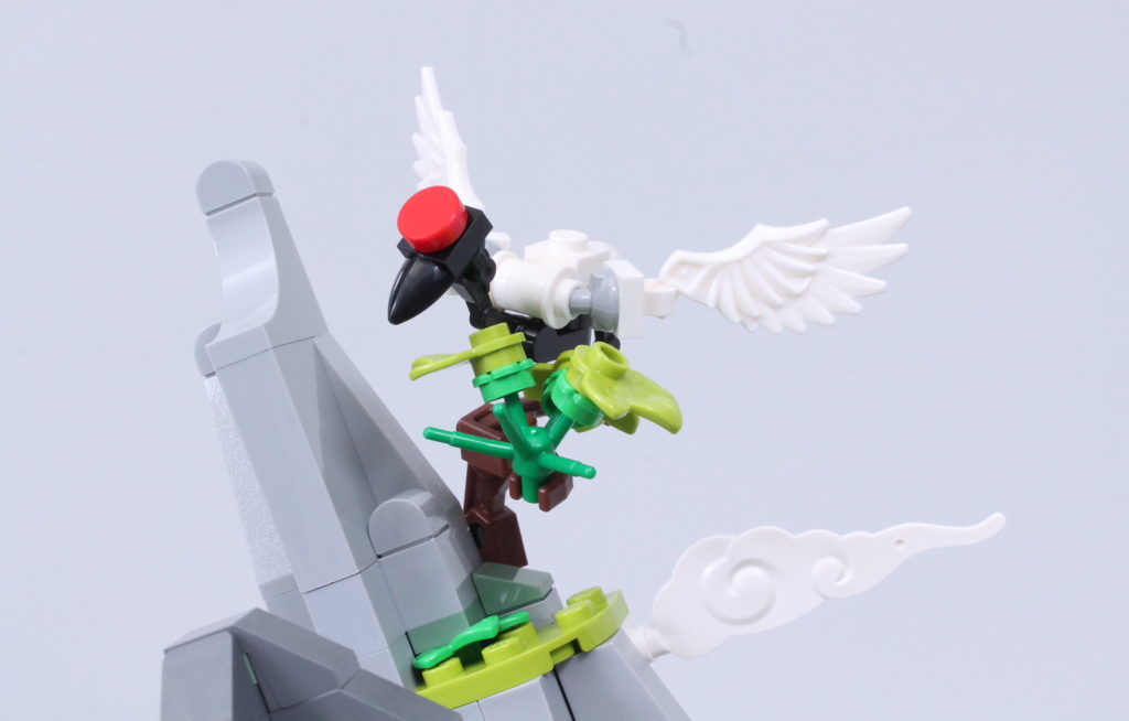 LEGO Monkie Kid 80024 The Legendary Flower Fruit Mountain review 10