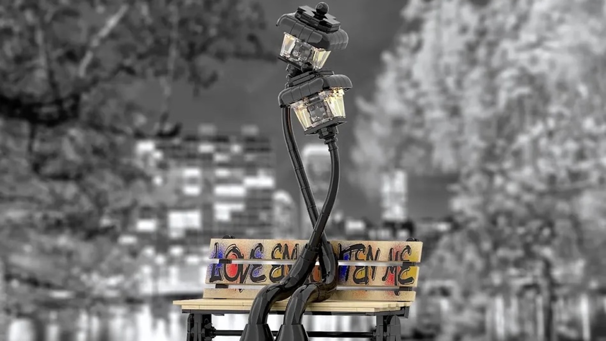 Romantic sculpture captures the hearts of the LEGO Ideas community