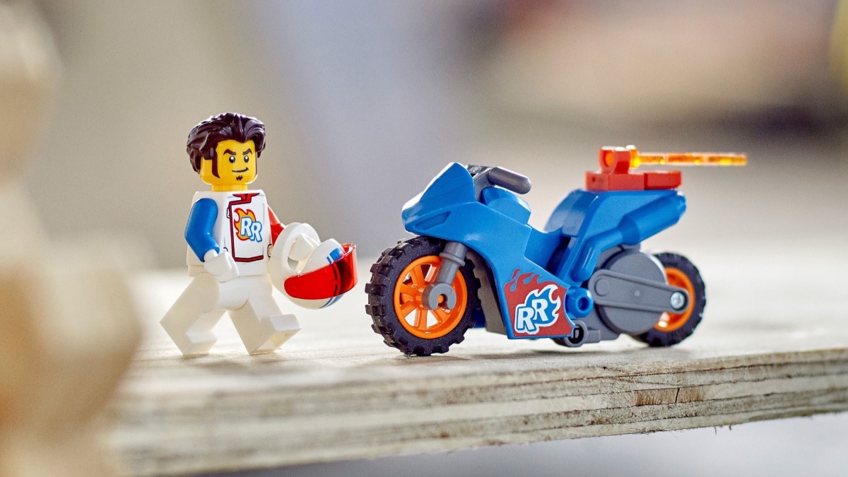 LEGO City Tin Sign now available from VIP Rewards Centre