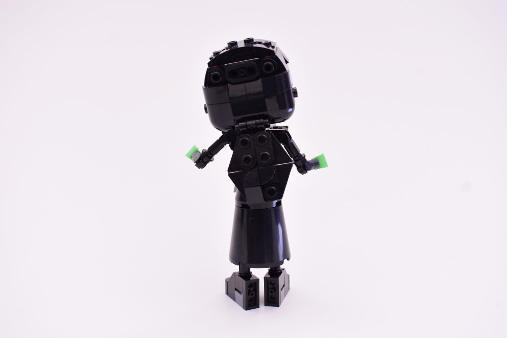 LEGO Wicked 75682 Elphaba Glinda Figures review 04 1024x683
