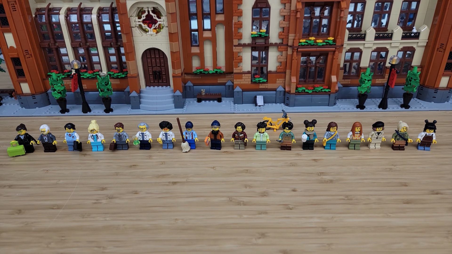ALEX NUNES LEGO BrickLink Designer Program Series 8 University of Science-1
